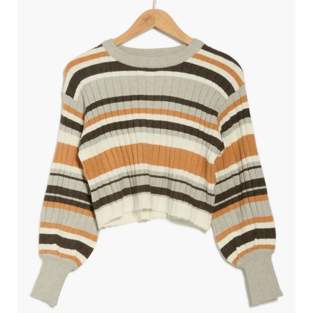 Vigoss Mossy Stripe Crewneck Sweater in Light Heather Combo